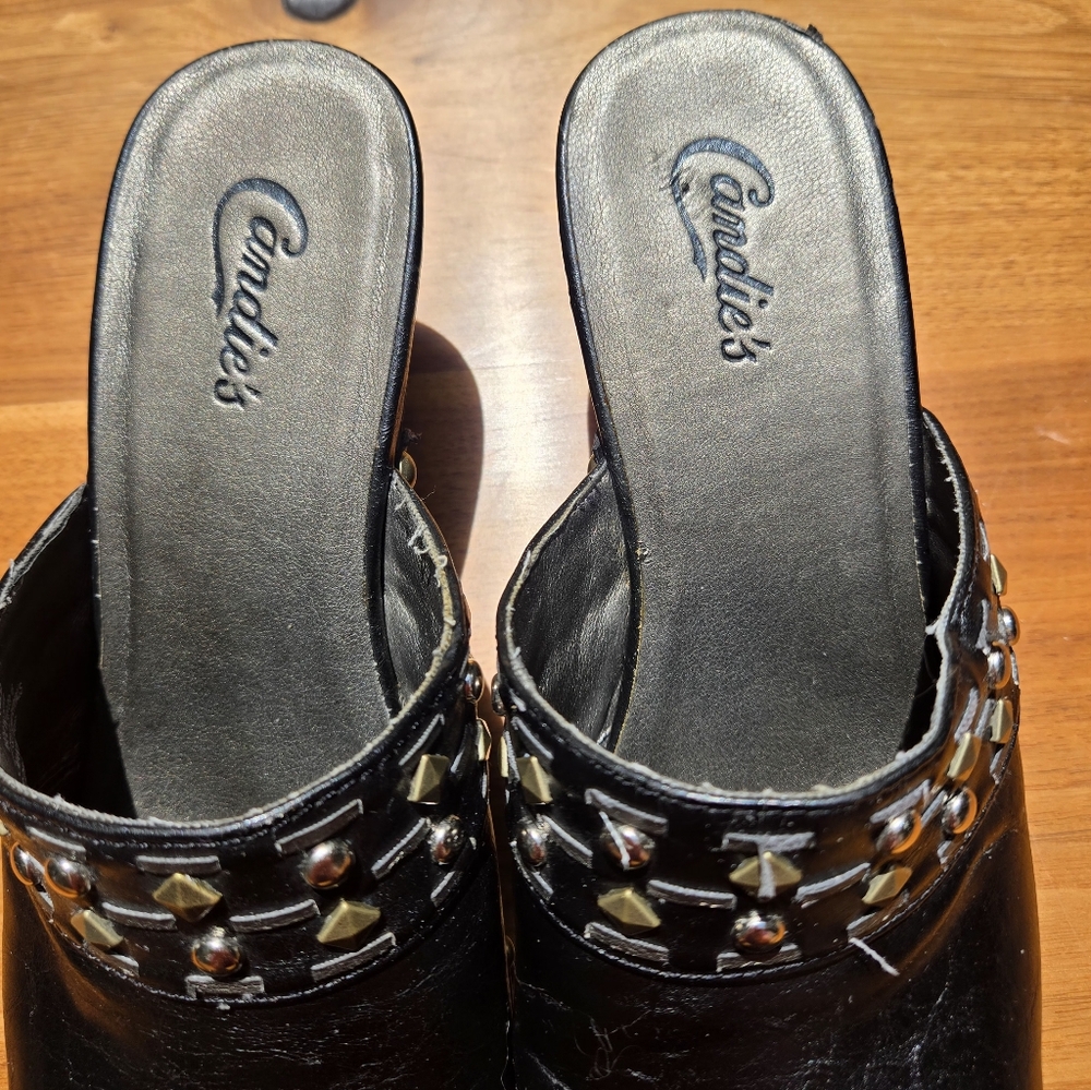 Candies Studded Black Clogs. Womens 8. - Picture 8 of 15